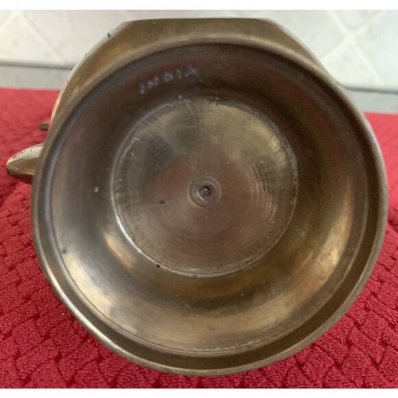 Vintage Etched Brass Aftaba Pitcher Ewer with Hinged Lid / Handle India - Picture 7 of 7